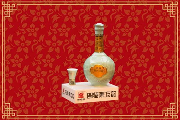 成都回收四特酒